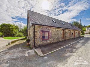 Cottages- click for photo gallery